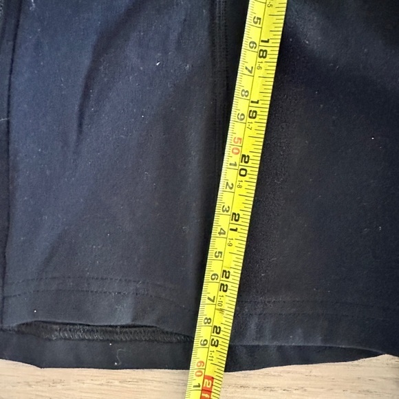 Gym shark women’s jacket with mesh detail black size medium - Picture 7 of 8